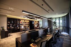 Woods Square (D25), Office #524229111